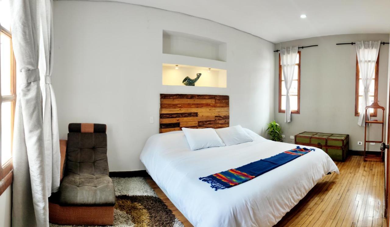 Minka Hostel Кито Экстерьер фото