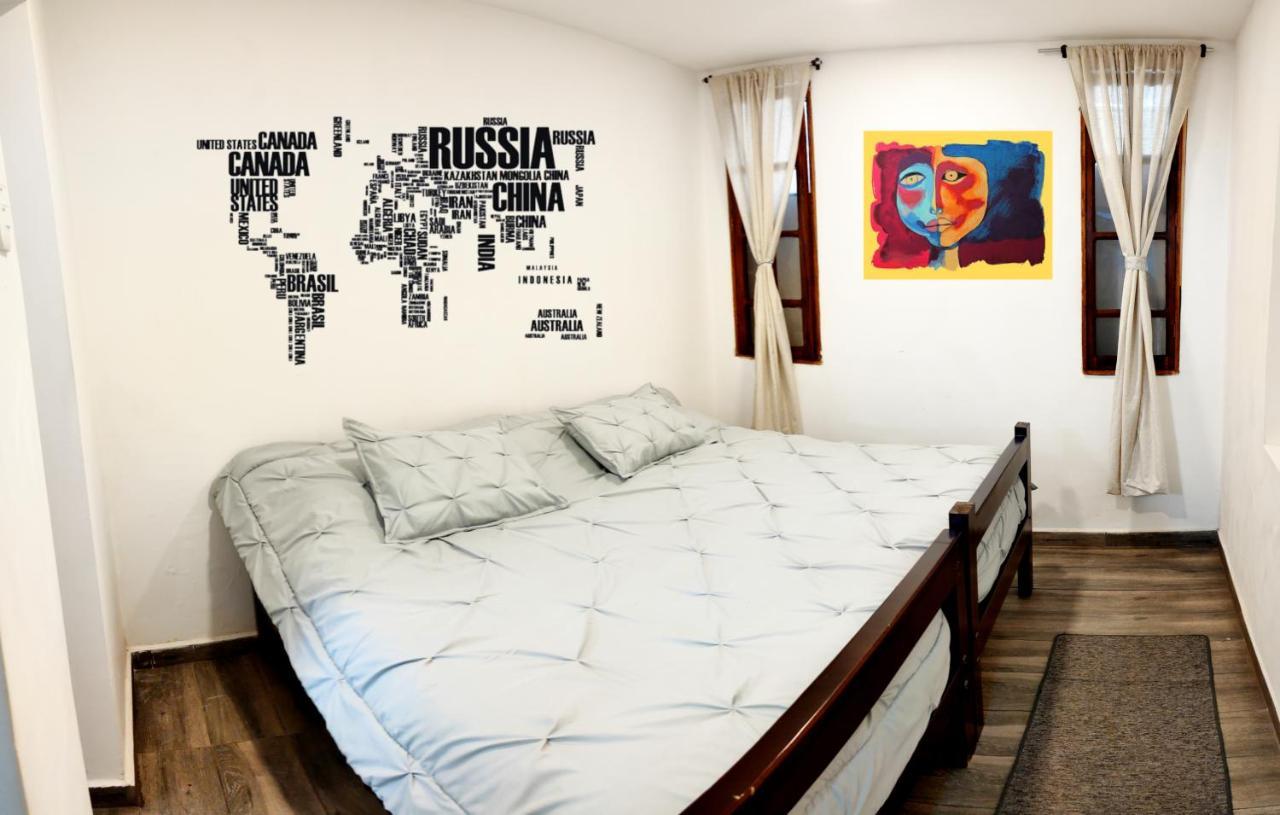 Minka Hostel Кито Экстерьер фото