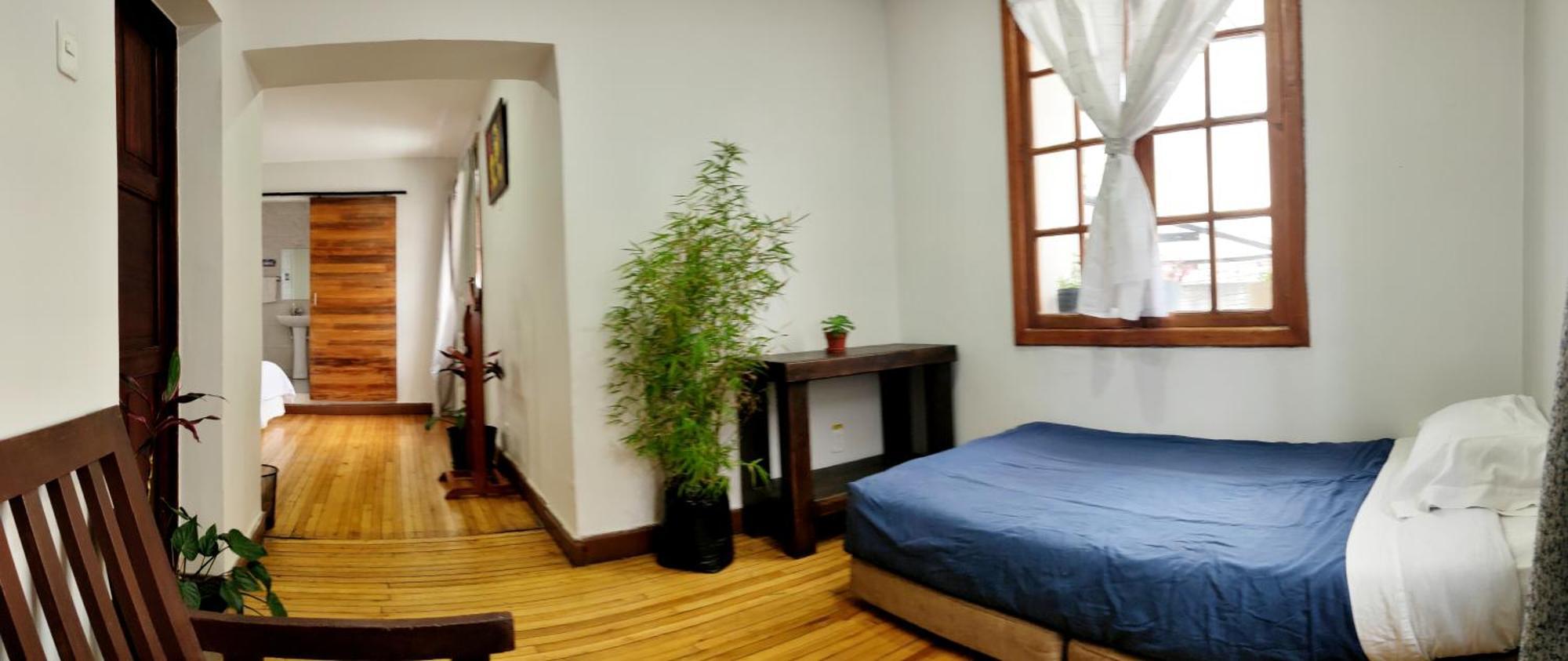 Minka Hostel Кито Экстерьер фото
