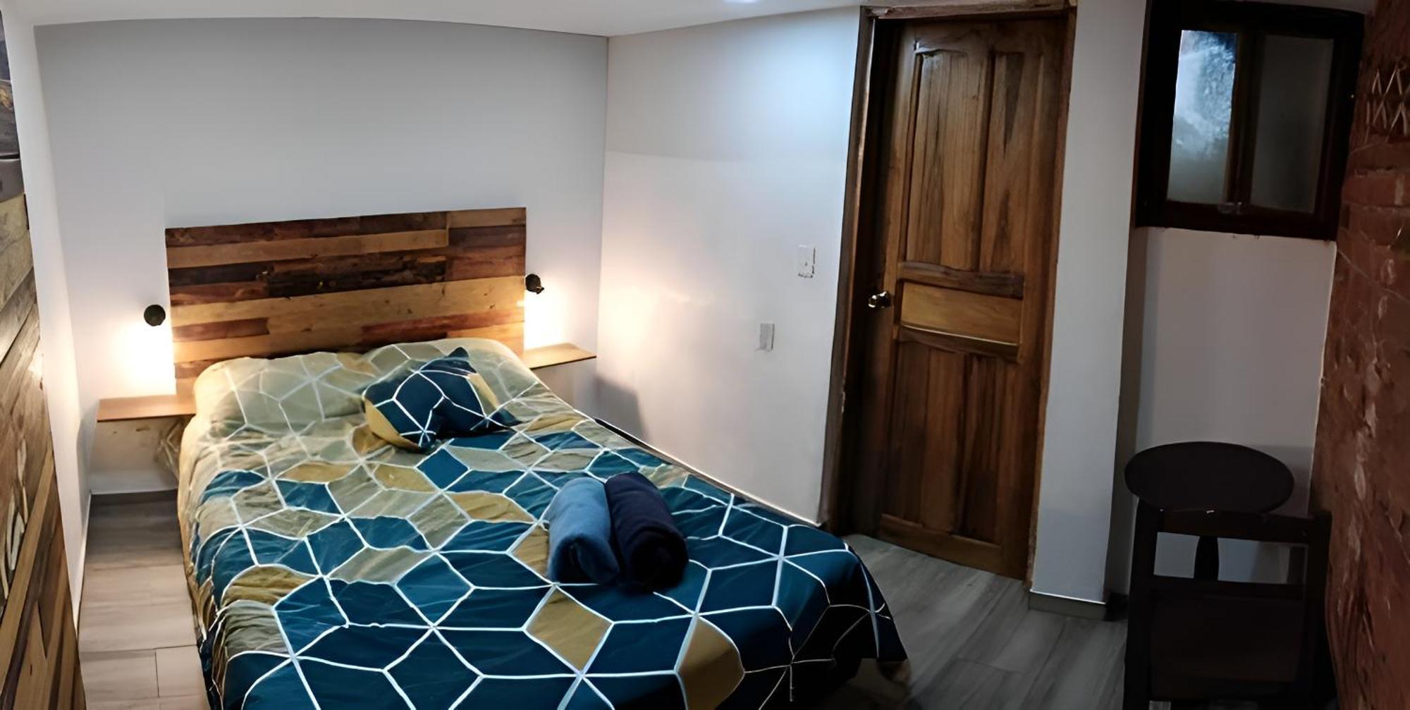 Minka Hostel Кито Экстерьер фото