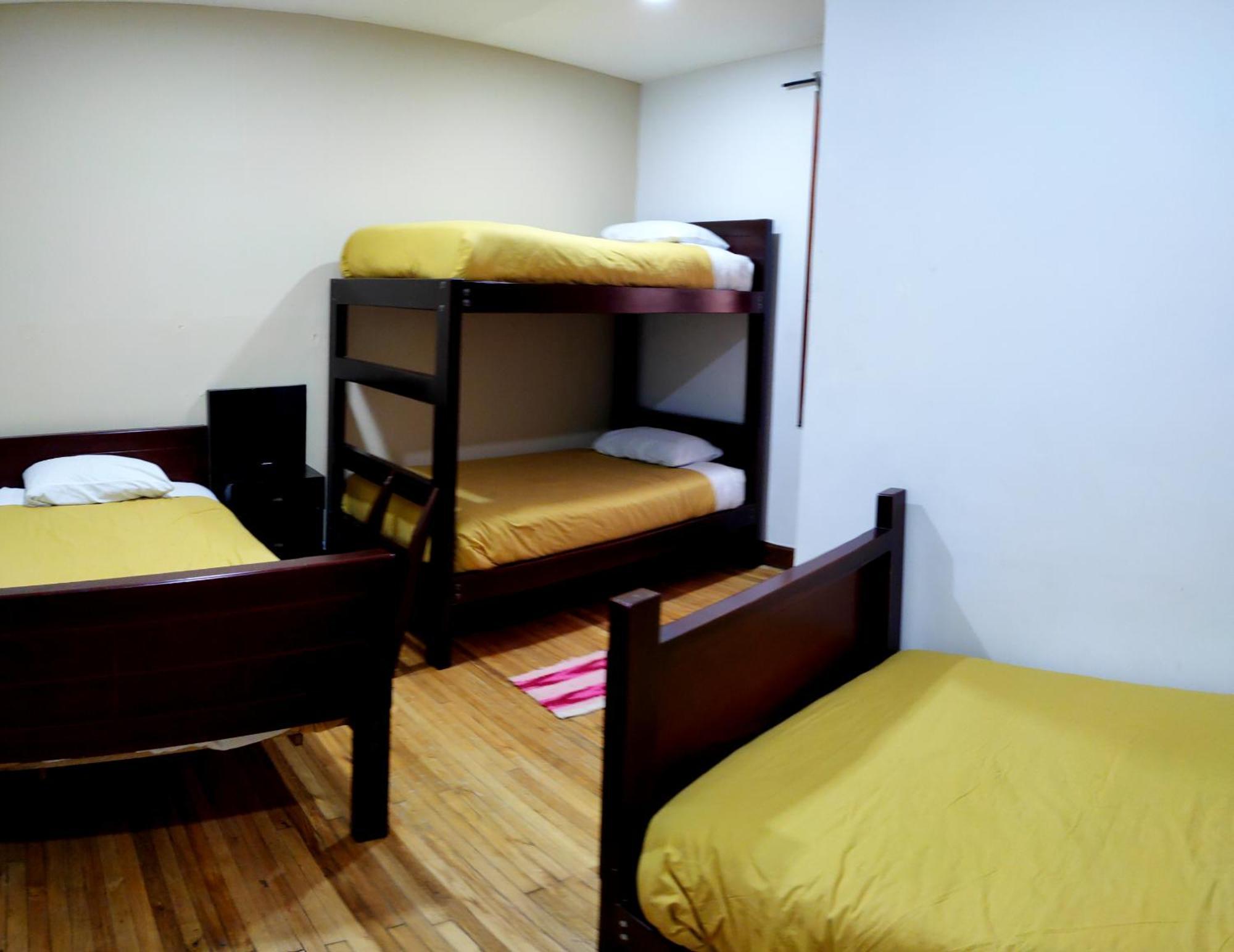 Minka Hostel Кито Экстерьер фото
