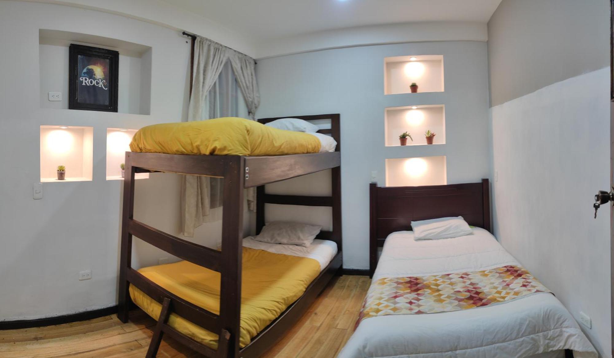 Minka Hostel Кито Номер фото