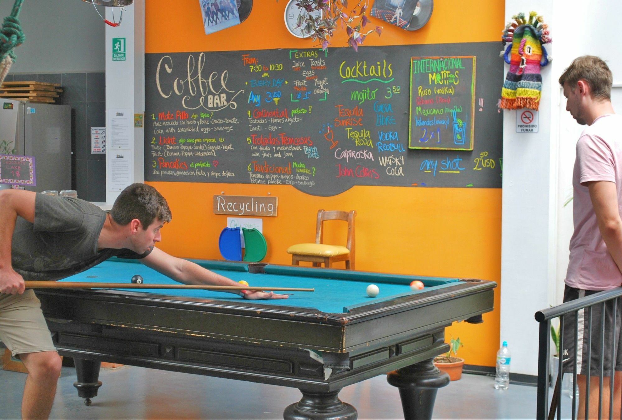 Minka Hostel Кито Экстерьер фото